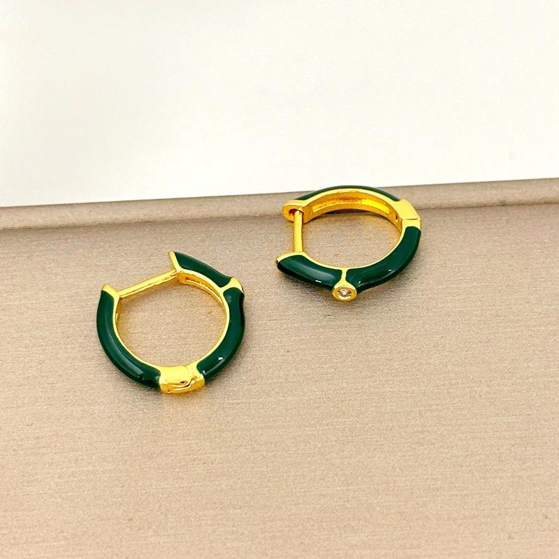 

Manufacturer S Supply Summer Fashion Niche High-End Women S Earrings Dark Green Drop Glaze Earrings Ear Buckles Are In Stock. темно-зеленого