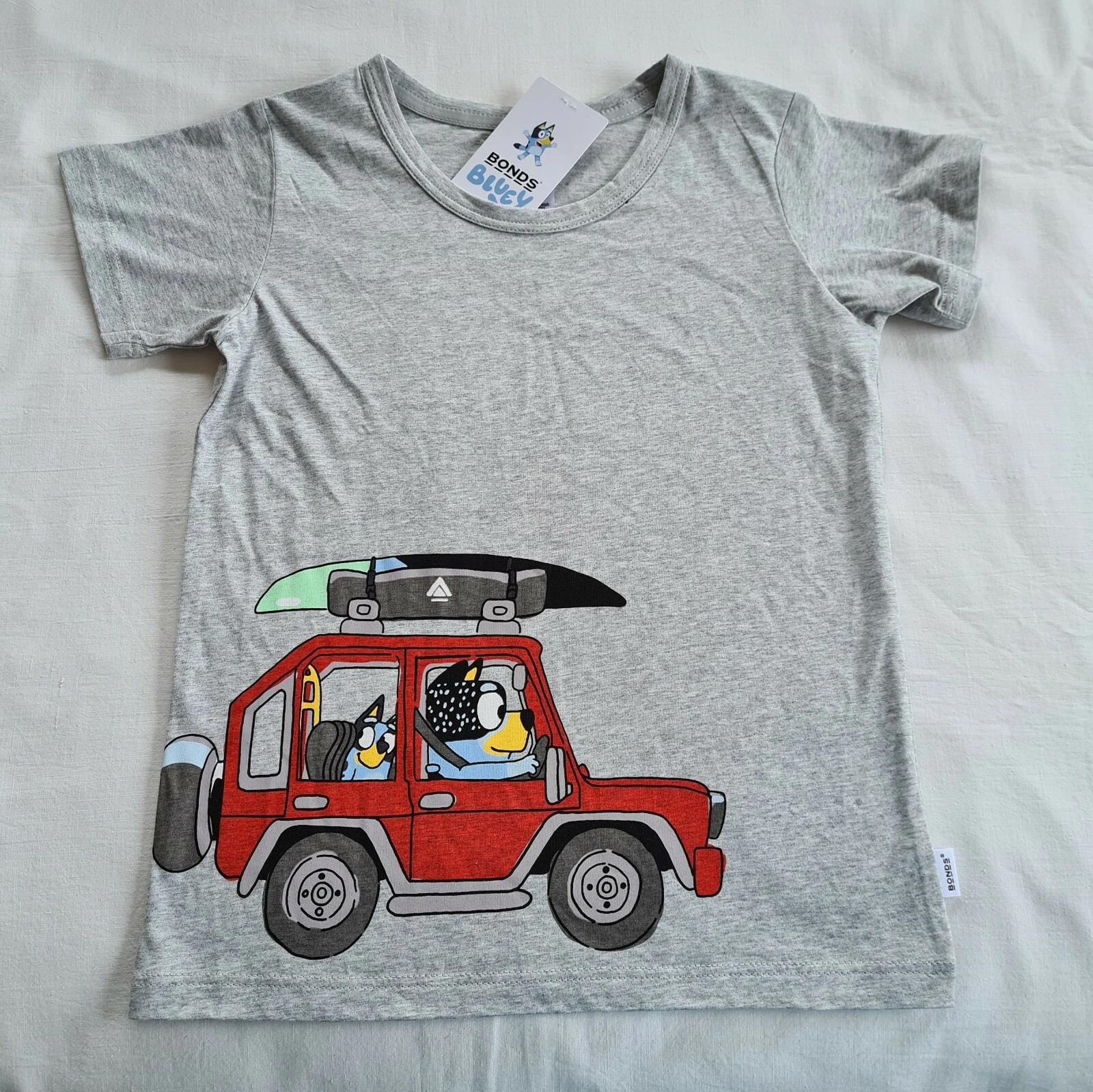 

Bonds x Bluey Boys Grey Road Trip Printed Short Sleeve Cotton T Shirt Size 7 New 4XL