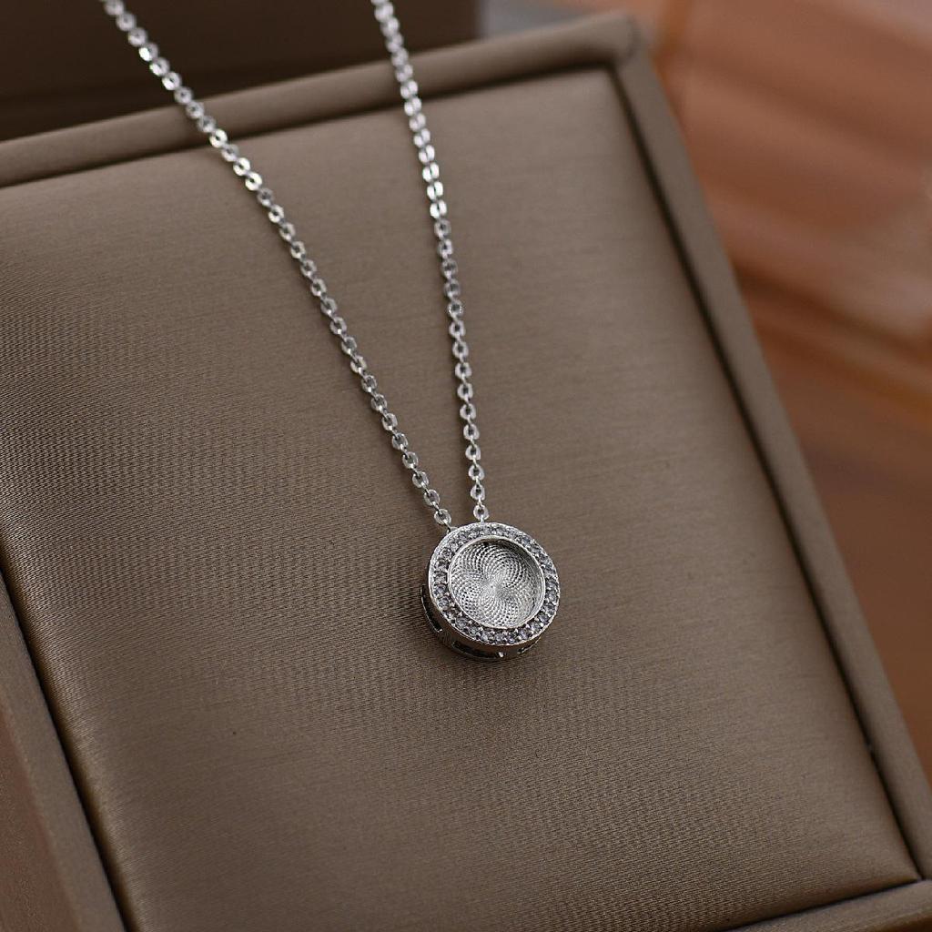 Geometric Circular CNC Precision Zircon Pendant Necklace