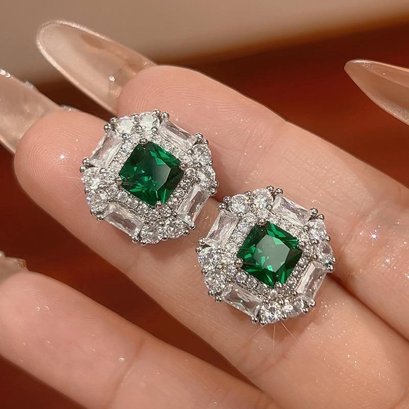 New Jewelry Set Earrings Rings Necklaces Colorful Gemstones Light Luxury High-end Fashion Women's