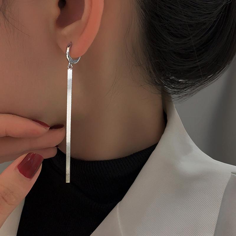 2023 New Fashion Trend Unique Design Elegant Delicate Irregular Geometric Twisted Earrings Women Jewelry Party Premium Gifts
