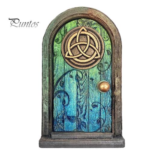 

улица. День Святого Патрика Сказочное украшение на дверь для внутреннего и наружного сада Деревянный миниатюрный гном Эльфийские ворота Сказочный мир Стена ствол дерева Крошечное украшение на дверь A