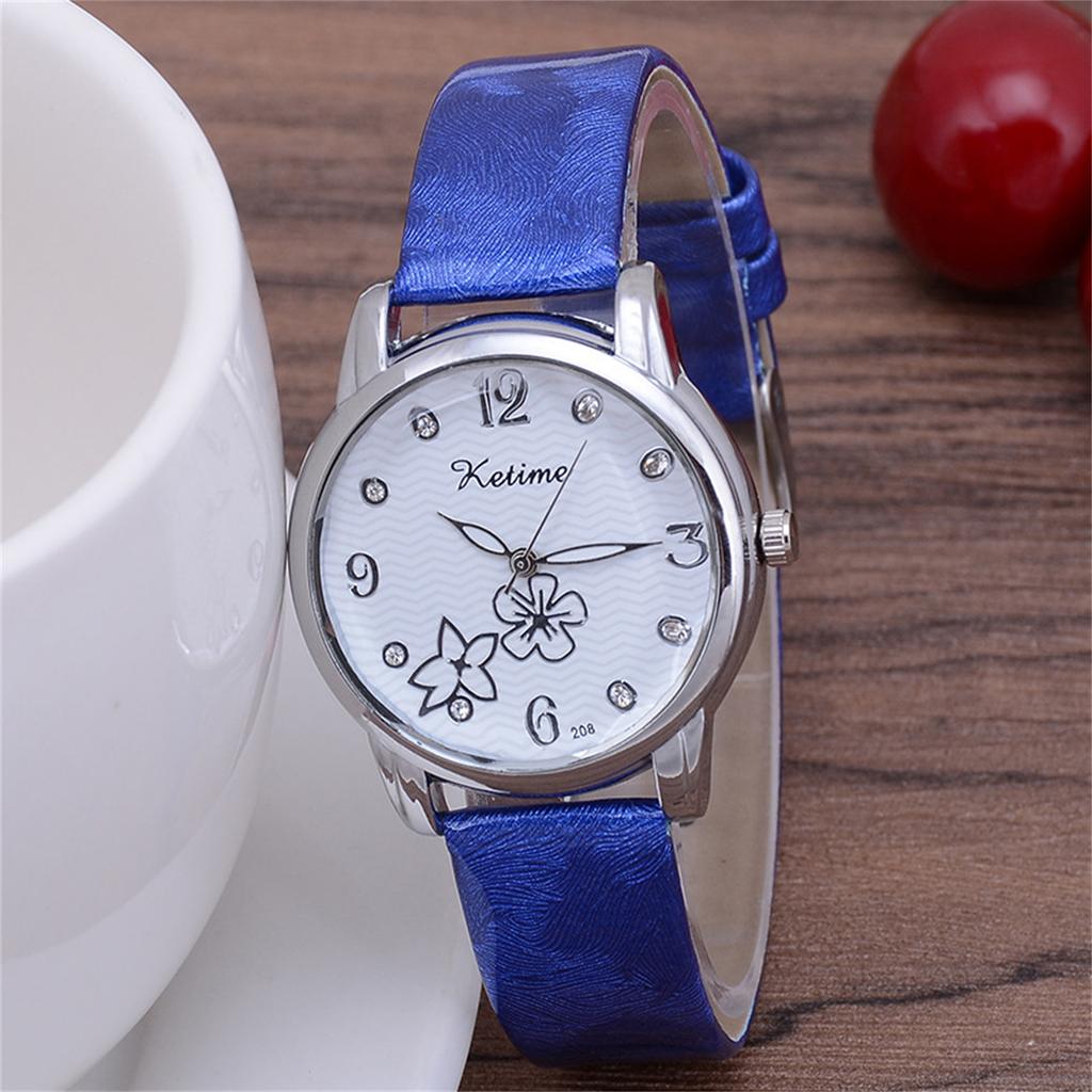Women Fashion Leather Watch