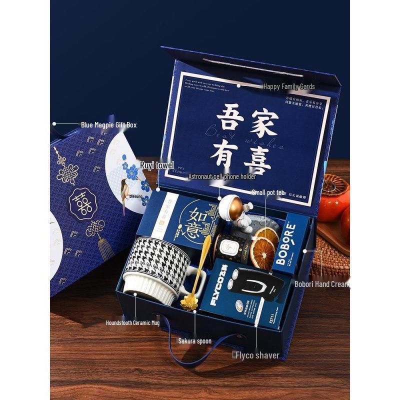 Groomsman Gift Box: Premium Wedding Favors for Men