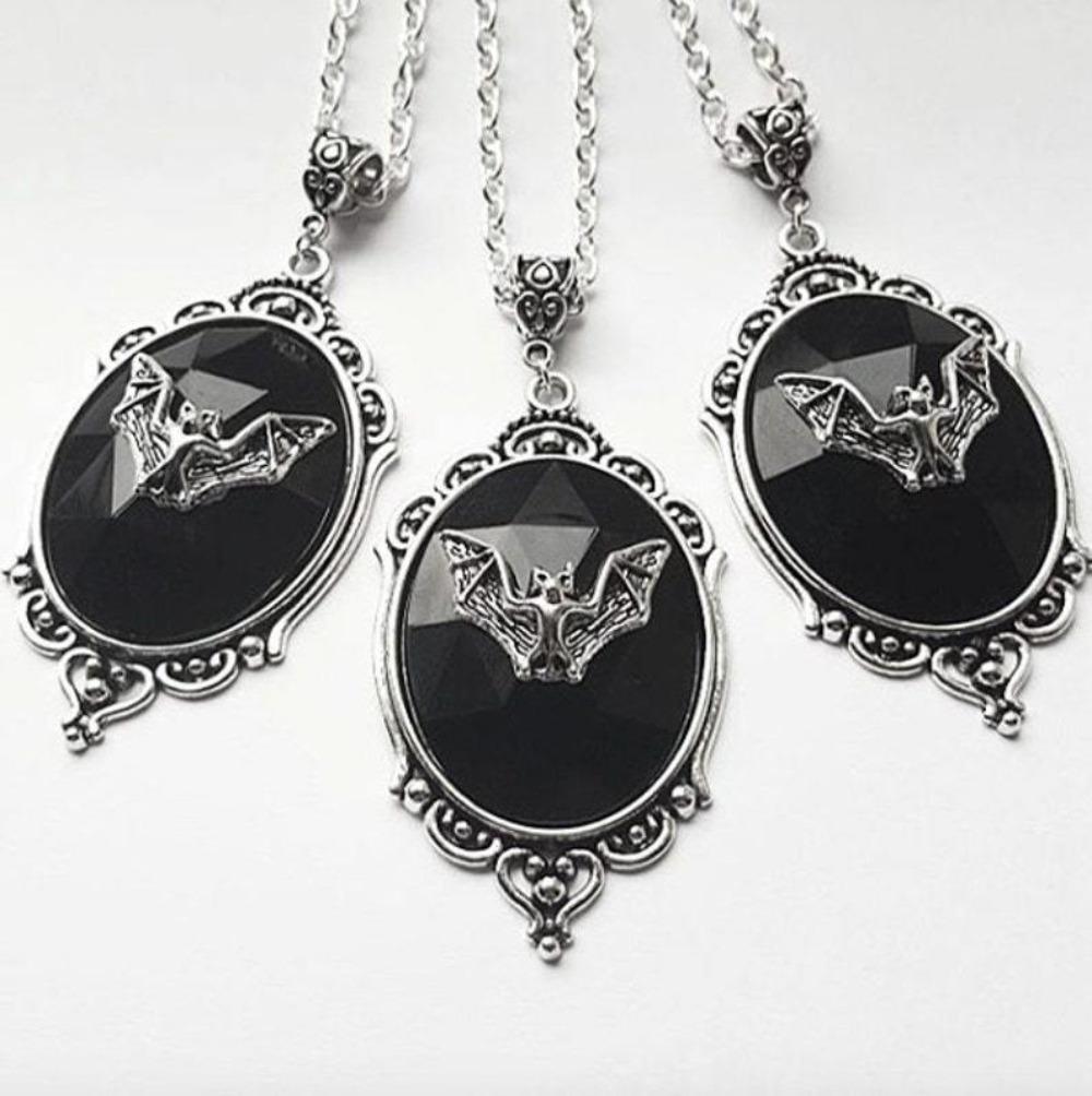 Charm Gothic Geometric Oval Sliver Color Bat Cross Relievo Pendant Black Velvet Necklace for Women Halloween Choker Jewelry Gift