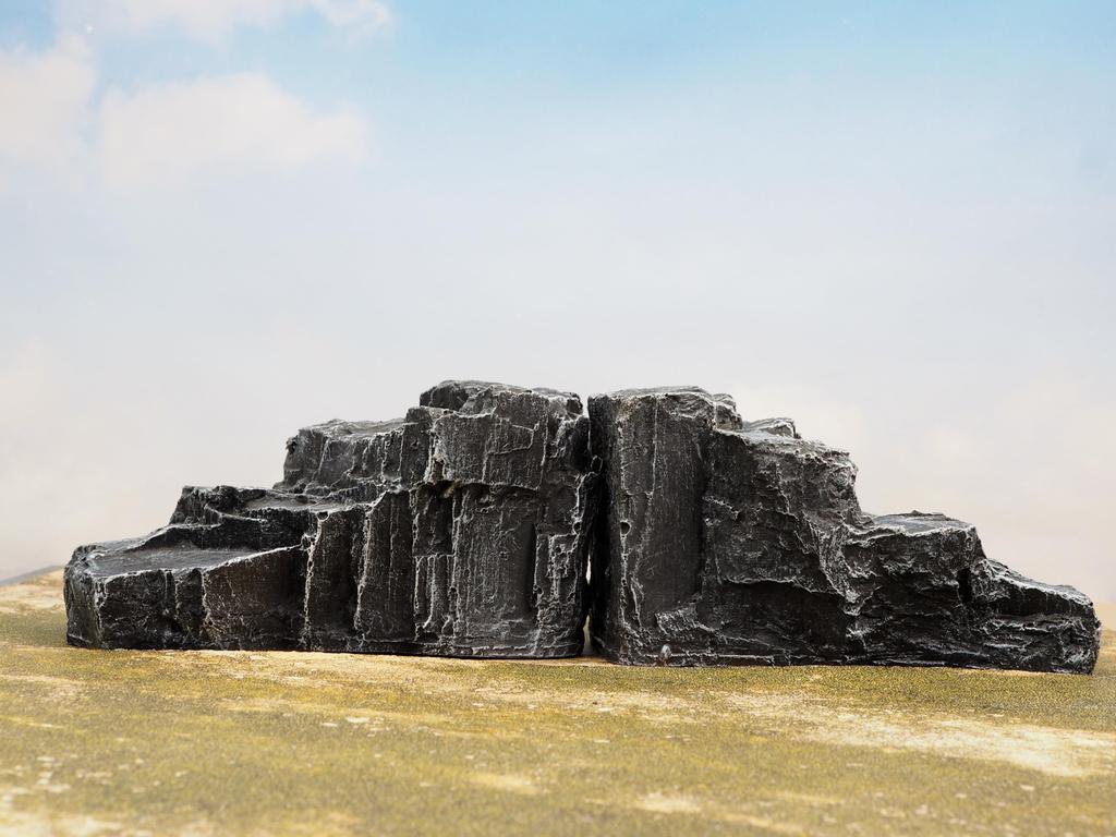 In Three 15 X X 8cm Medium Scale Rocky Mountain Set for Figma Gunpla Arts Diorama Sheet for Model Set of 2 Rocky Mountains [Good Directions] 6.5