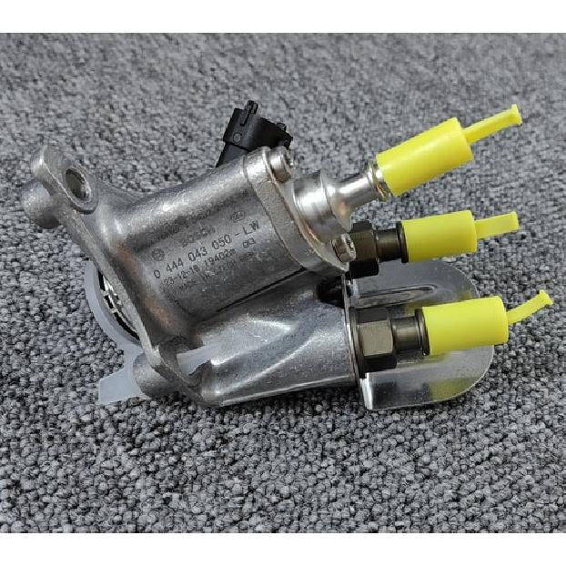 Bosch 2888173 Def urea dosing valve injector doser for Cumm ISX trucks part