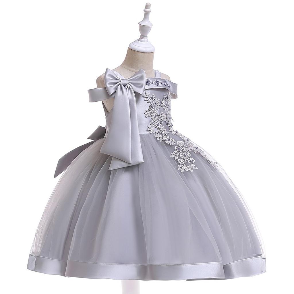 Prinzessinnenkleid für Mädchen – Aufführung