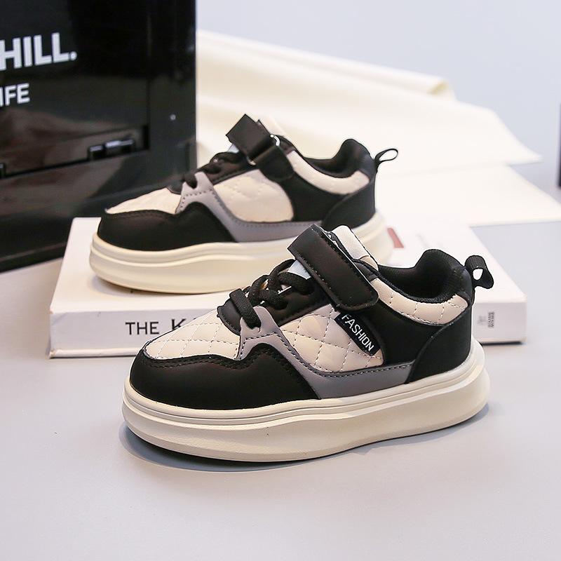 Children's two-tone sports shoes2026New autumn leather casual shoes for boys and girls, trendy running shoes for older children