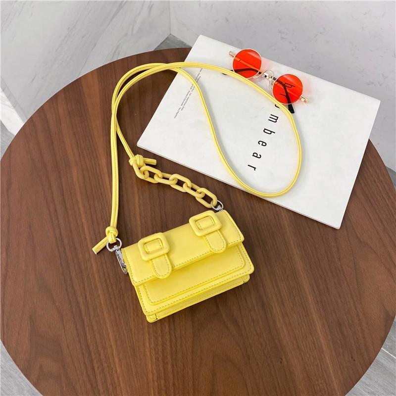 Trendy Multi Color Mini Square Crossbody Bag with Acrylic Chain Strap, Cute Flap Messenger Shoulder Purse for Daily Use & Party