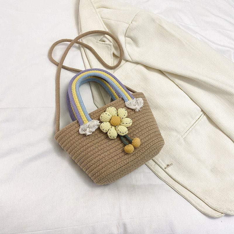 

Straw bag women s 2025 new Korean version trend small fresh rainbow handbag woven versatile foreign style hand bag
