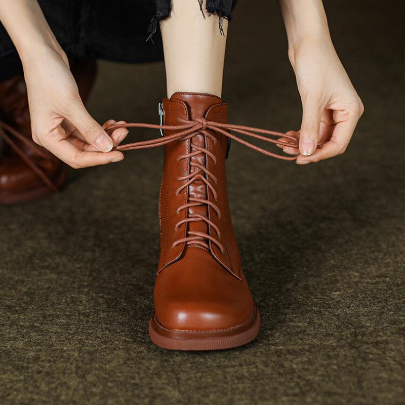 Autumn and winter Korean version of women's knight boots thick-soled non-slip large-size leather boots side zipper low-heeled new square-heeled me