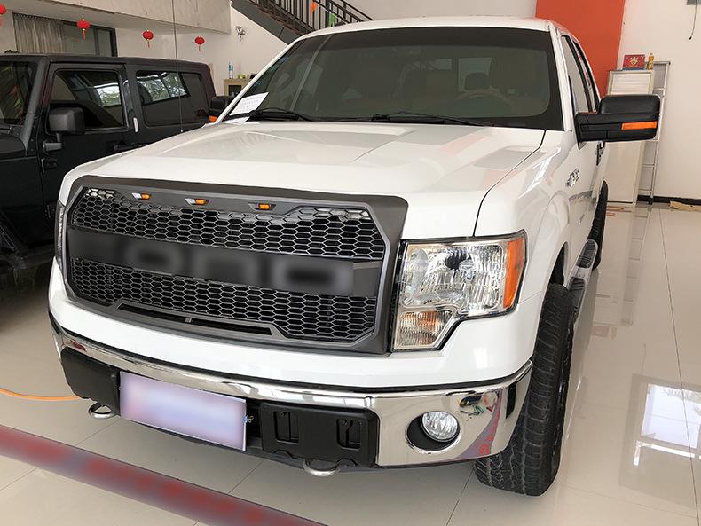 Compatible Grille Middle Net for Ford F150 (2009-2014)