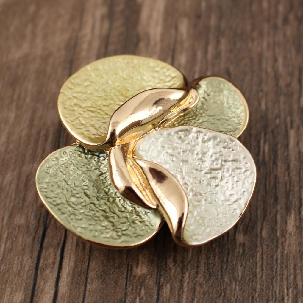 New Geometric Petal Combination Enamel Color Flower Magnetic Brooch Color Oil Ladies Multifunctional Brooch
