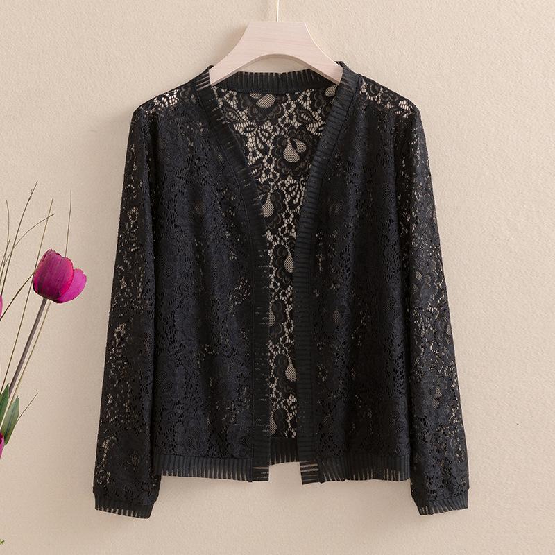 Peacock Lace Cardigan with Three-Quarter Sleeves