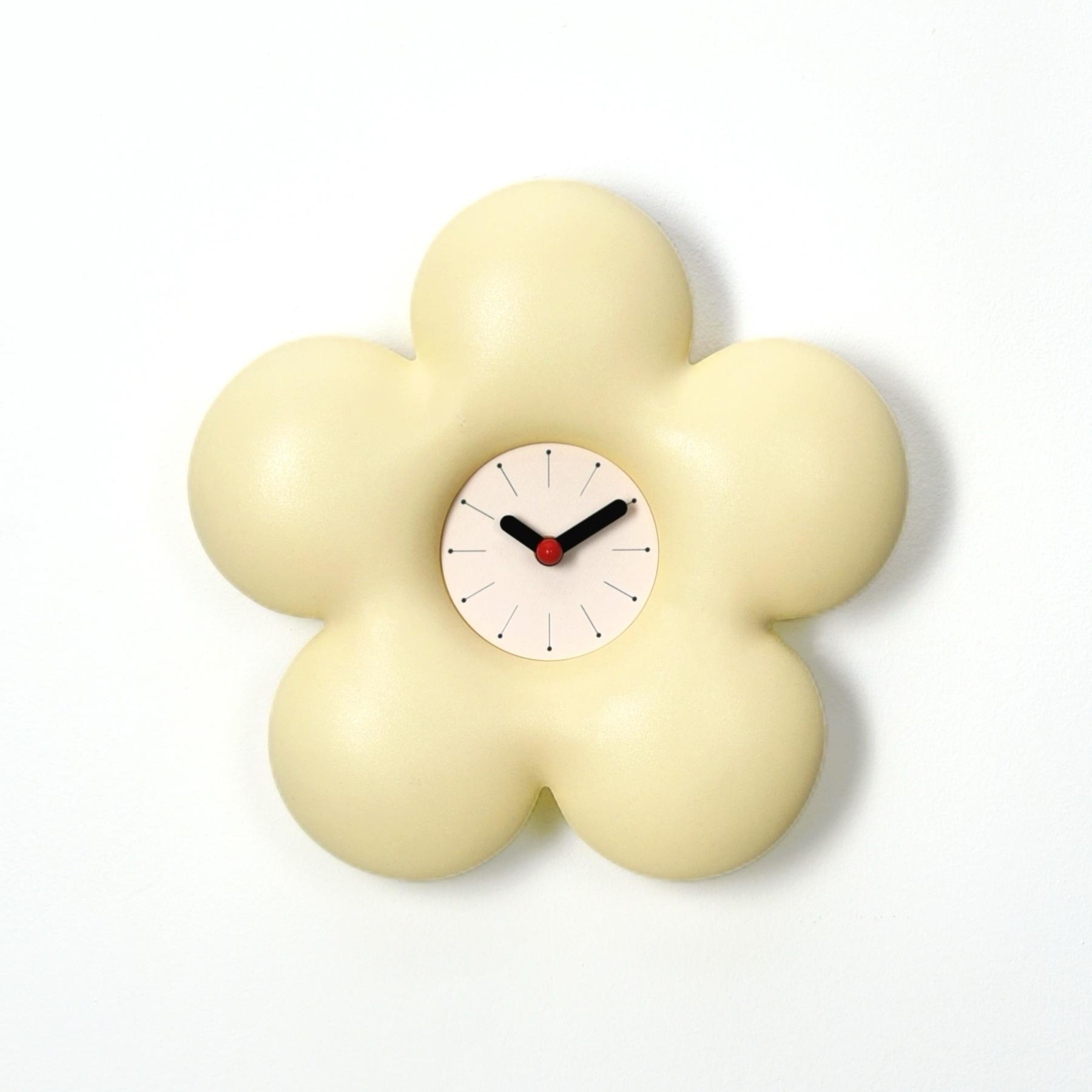 

Кремовый стиль Художественные Креативные Украшения Настенные Часы Легкая Роскошь Дом Гостиная Спальня Украшение Бесшумные Часы Настенные Настенное Украшение Cream Yellow - 33 × 32cm - SZ17-5