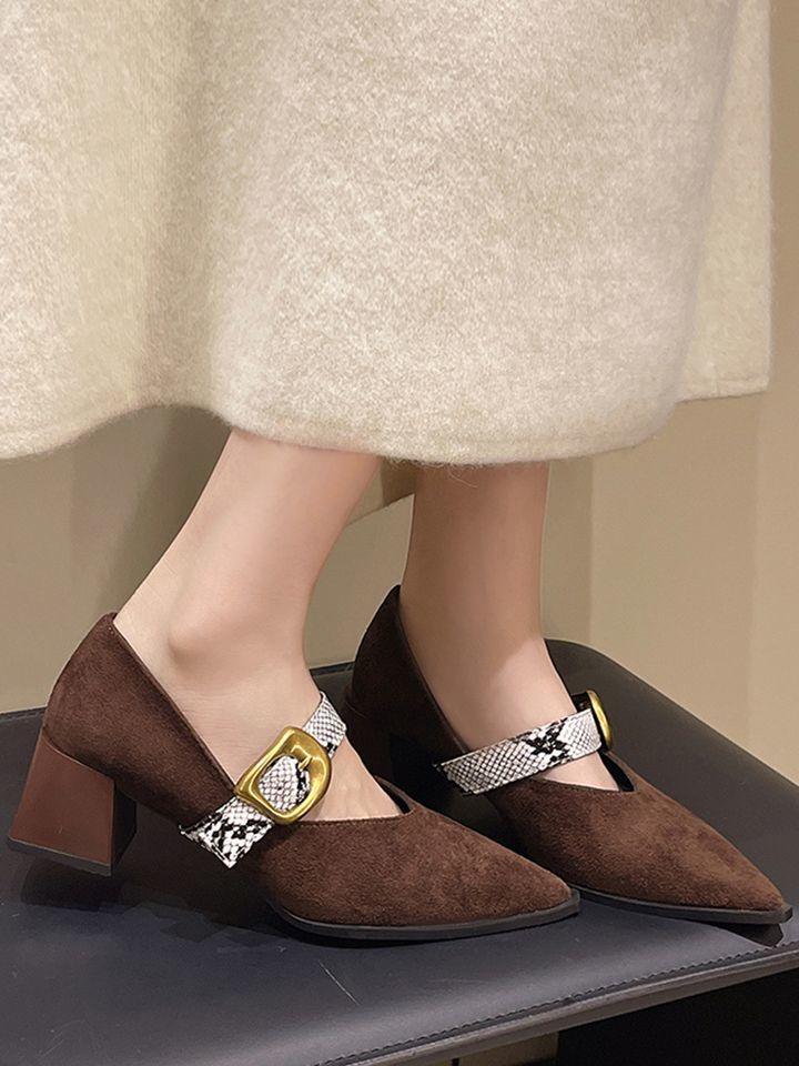 French Thick Heel Mary Jane Single Shoes Women's Autumn 2025 New One-word Buckle with Shallow Mouth Work Professional High Heels