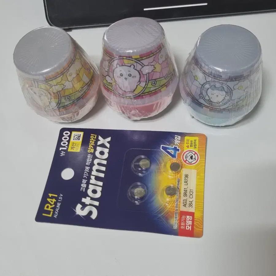 

Chiikawa Hachiware Usagi Stand Light Gacha 3 Types Sold In Bulk