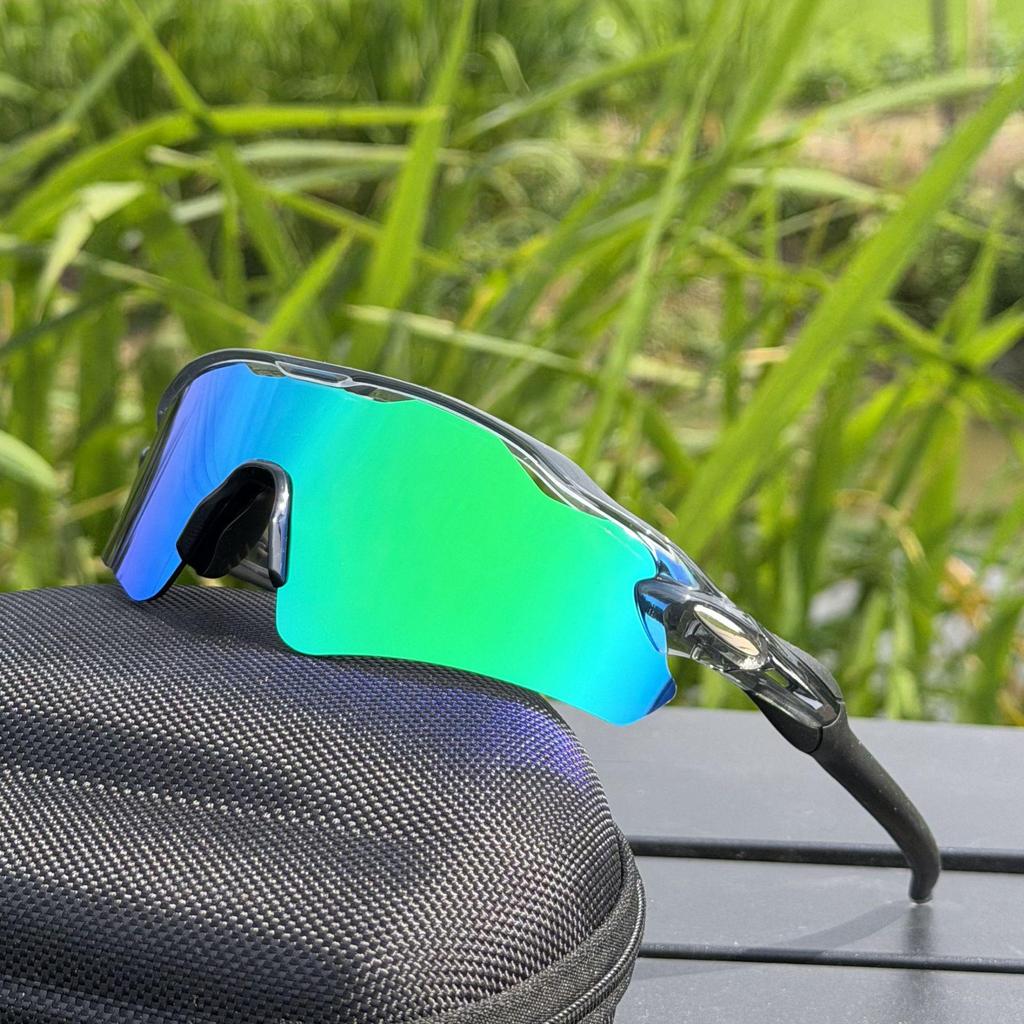Cross-Border E-commerce TR90 Colorful Cycling Sunglasses for Outdoor Sports, Prescription-Compatible.
