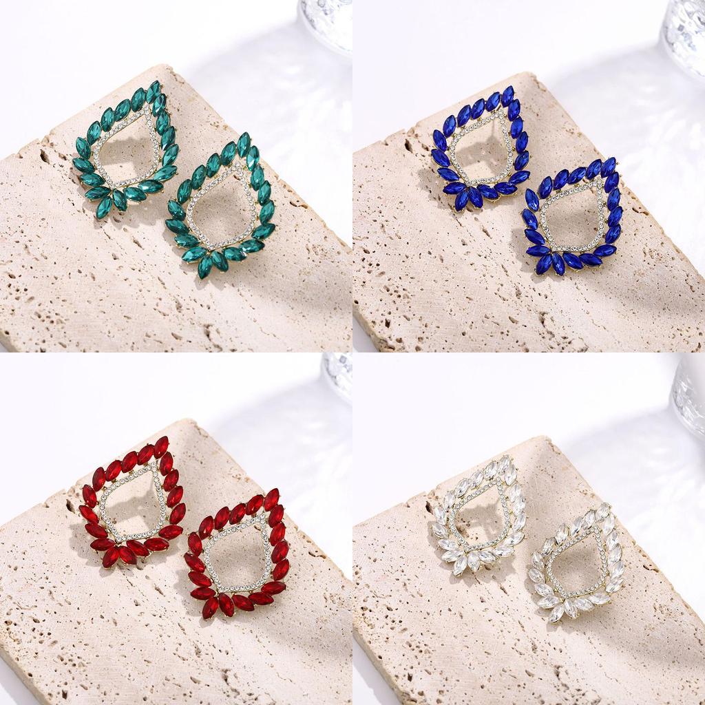 Elegant Geometric Alloy Dangle Earrings For Women With Vintage Style For Evening Wear