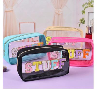 Vodotěsný PVC vyšívaný dopis Love Makeup Bag Velkokapacitní cestovní toaletní potřeby Úložná taška Makeup Pouch Case Kosmetická taška