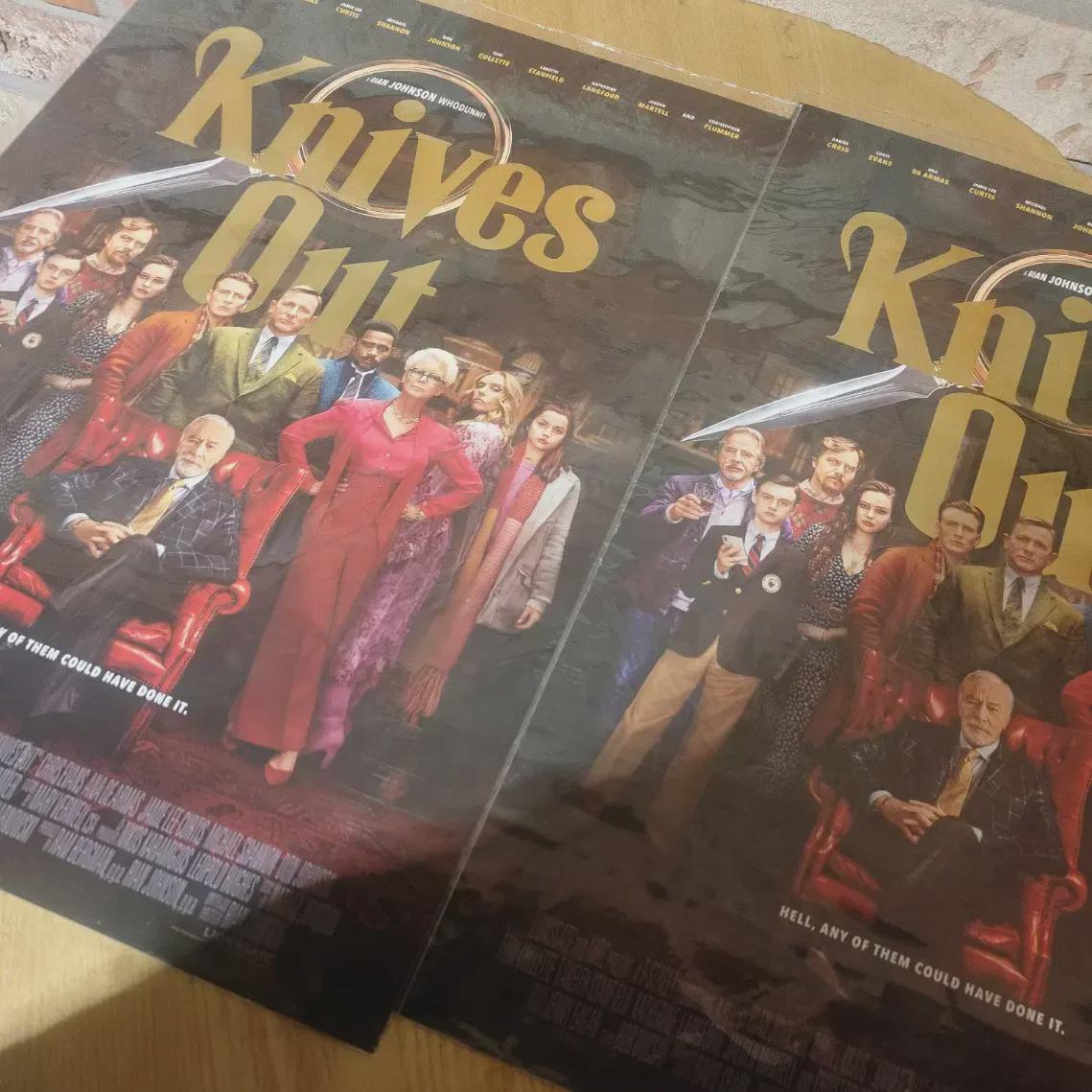 

Knives Out Cgv Gold Leaf Poster A3