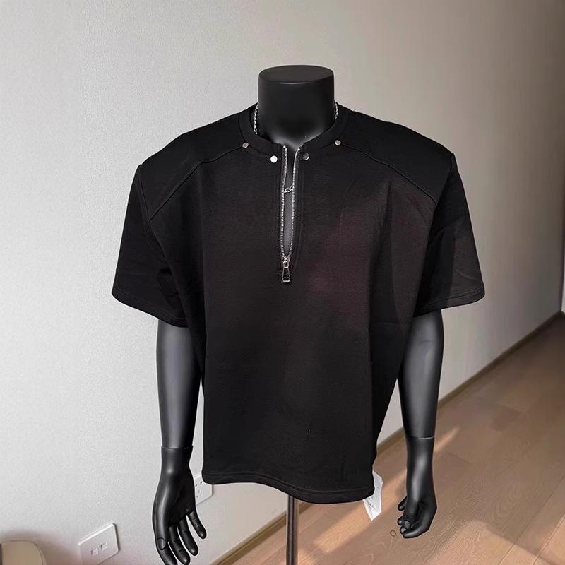 CleanFit Men's Half-Zip Shoulder Pad High Street Heavyweight T-Shirt with Five-Sleeve Design