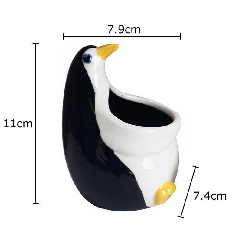

Painted Cartoon Penguin Ceramic Vase Small Plant Pots Table Decoration Flowers Arrangement Flower Vase Room Aesthetic Decor