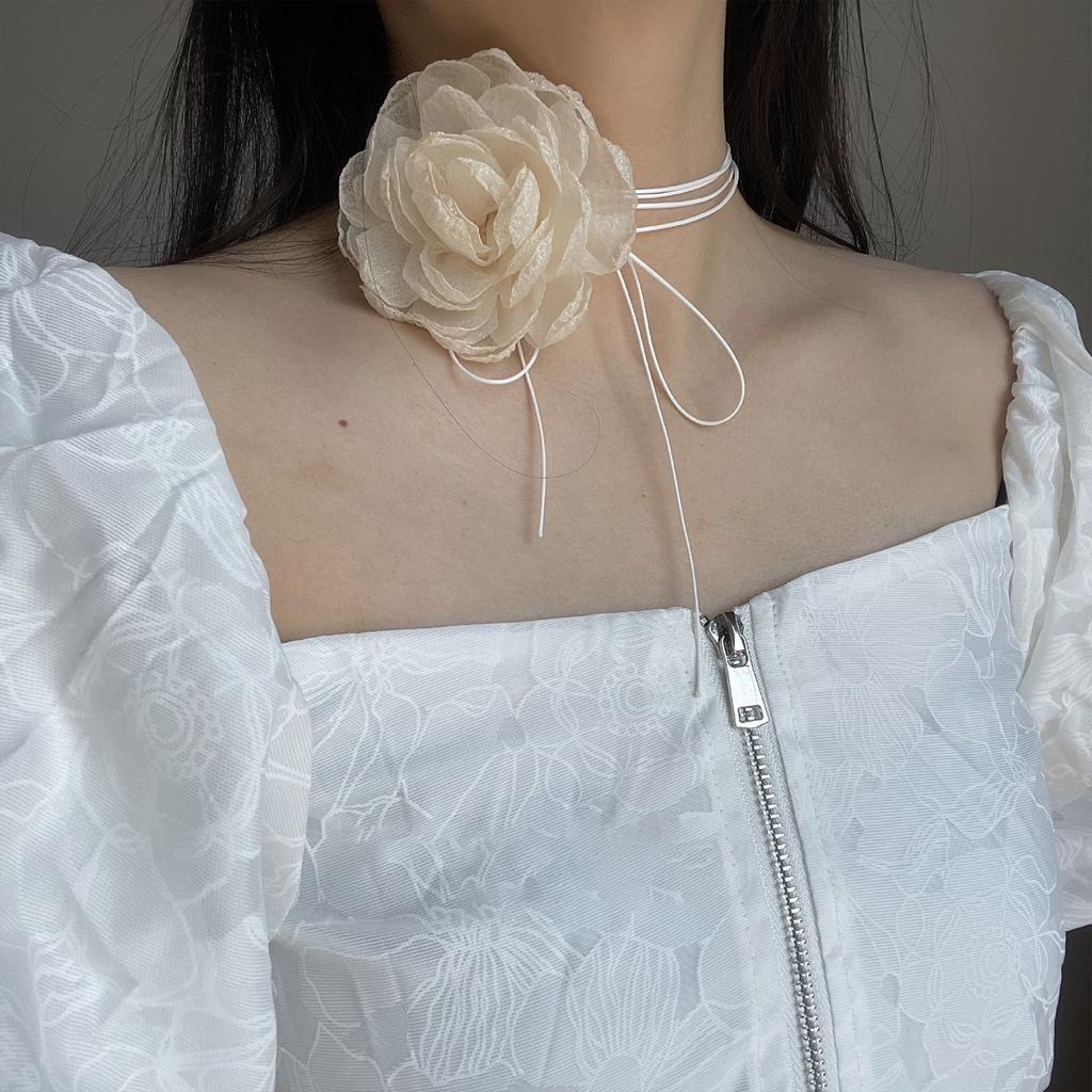 Fashion Trend Niche Mesh Flower Peony Collarbone Chain Temperament Simple Cold Wind Adjustable White Wax Rope Necklace