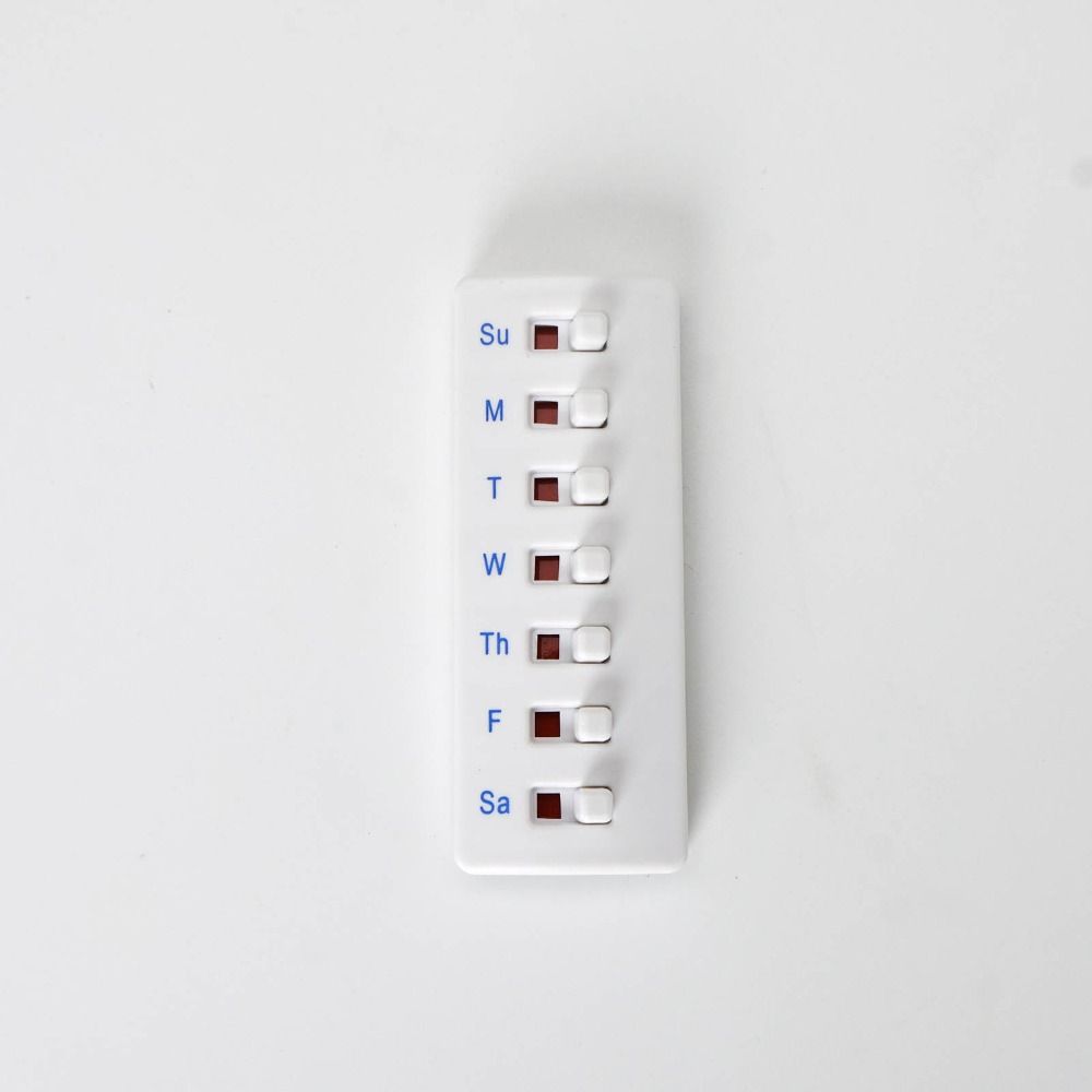 Curved-Back Reusable Pill Tracker Anti-Slide Design Color-Coded Indicators Pill Reminder Creative Elderly Friendly