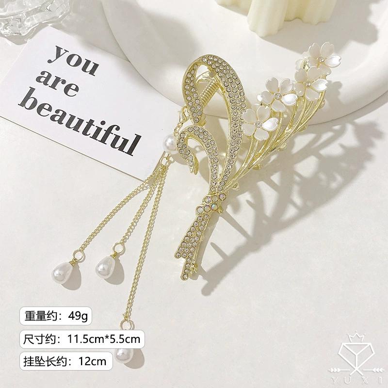 New Alloy Women Rhinestones Hair Claw Hair Clips Fashion Flower Butterfly Tassel Ponytail Clip Headdress Hair Accessories