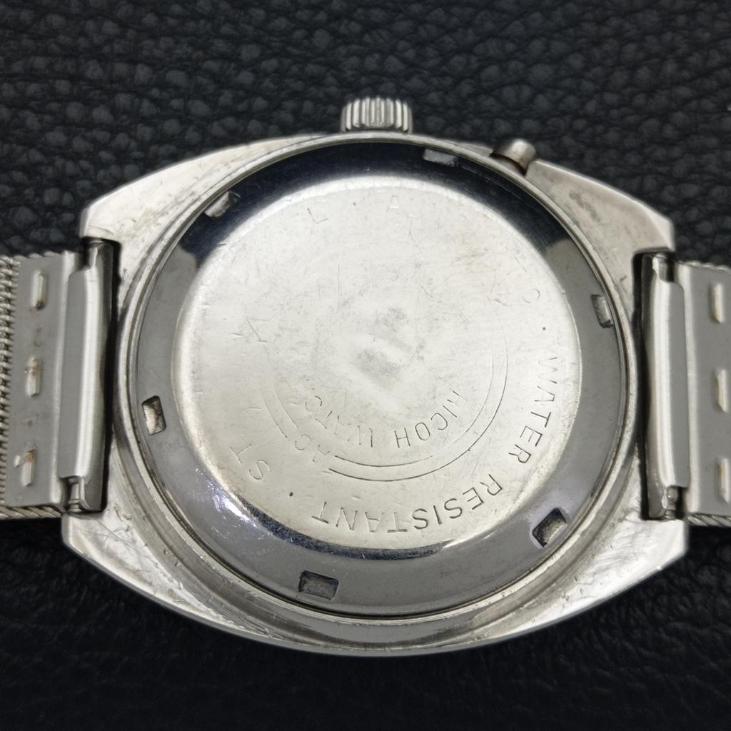VINTAGE RICOH R31 AUTOMATIC JAPAN MENS SILVER COLOR DIAL WATCH A701937-5 R207-a701937