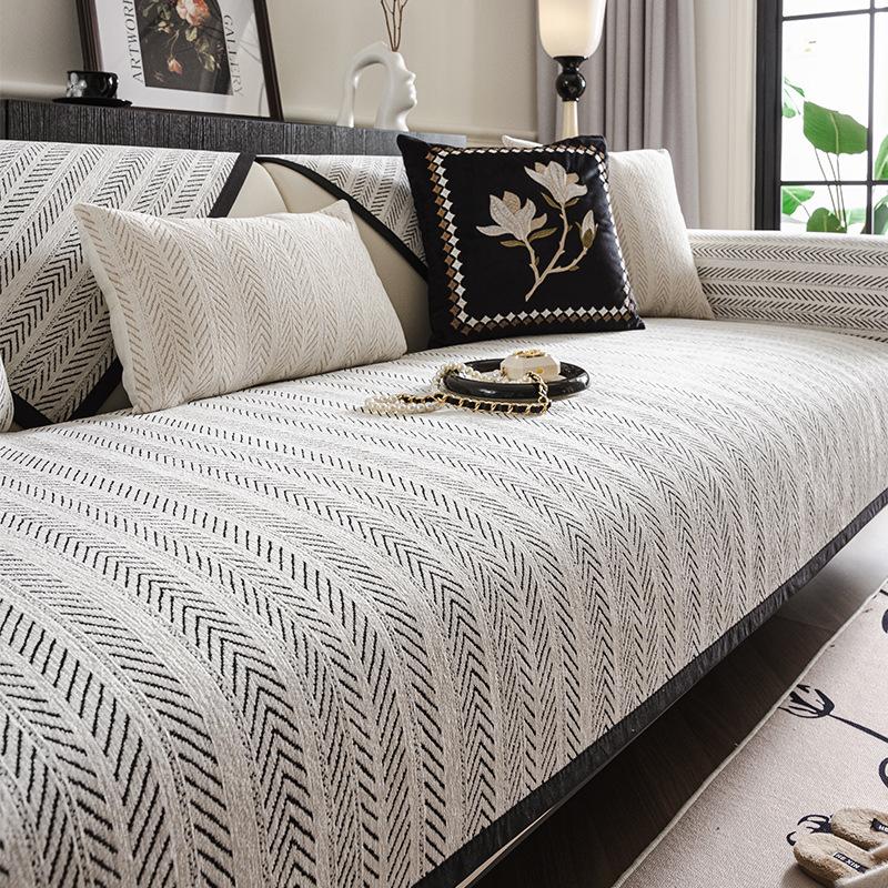 French Retro Sofa Cushion, Universal In All Seasons, Non-Slip And Dirt-Resistant Seat Cushion, Advanced Chenille Sofa Cover Cover Cloth Towel