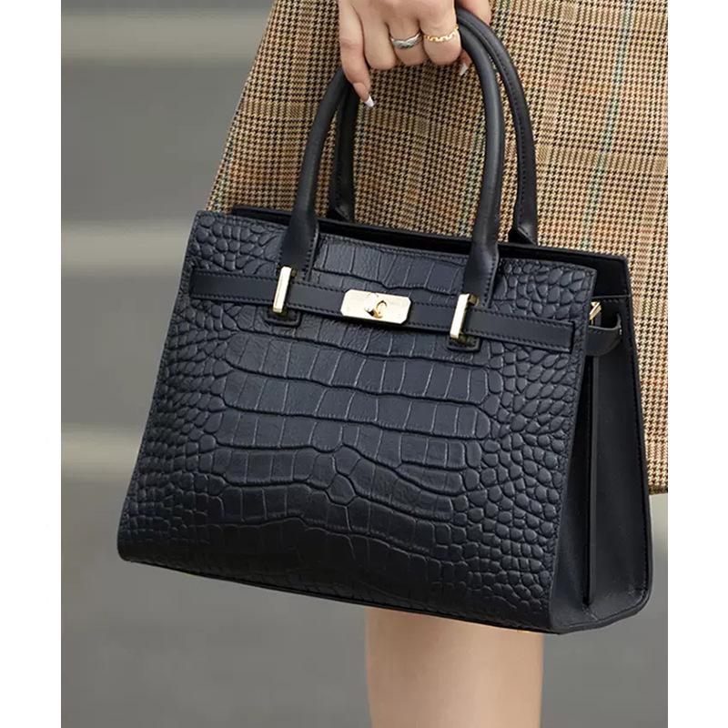 Elegant Large-Capacity Handbag for Mom - 2025 Mother's Day Gift