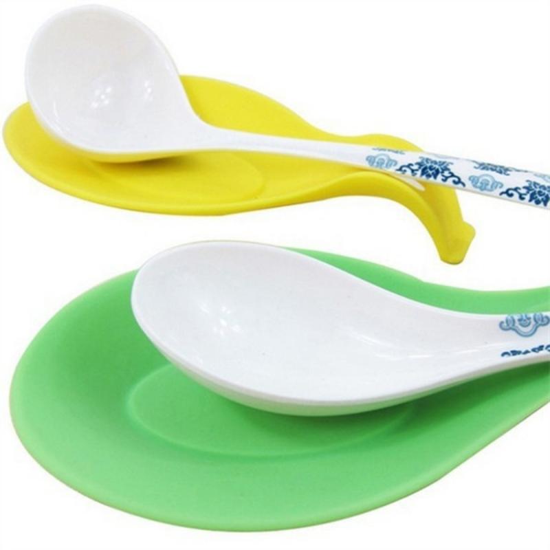 1pc Colorful Silicone Spoon Rest - Heat-Resistant, Durable Kitchen Mat for Spoons & Forks, Easy to Clean, Random Color Selection