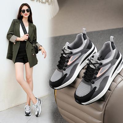 Dämpfender leichter atmungsaktiver Mesh-Sneaker Weiche Sohle Bequeme weiche Damen-Reiseschuhe