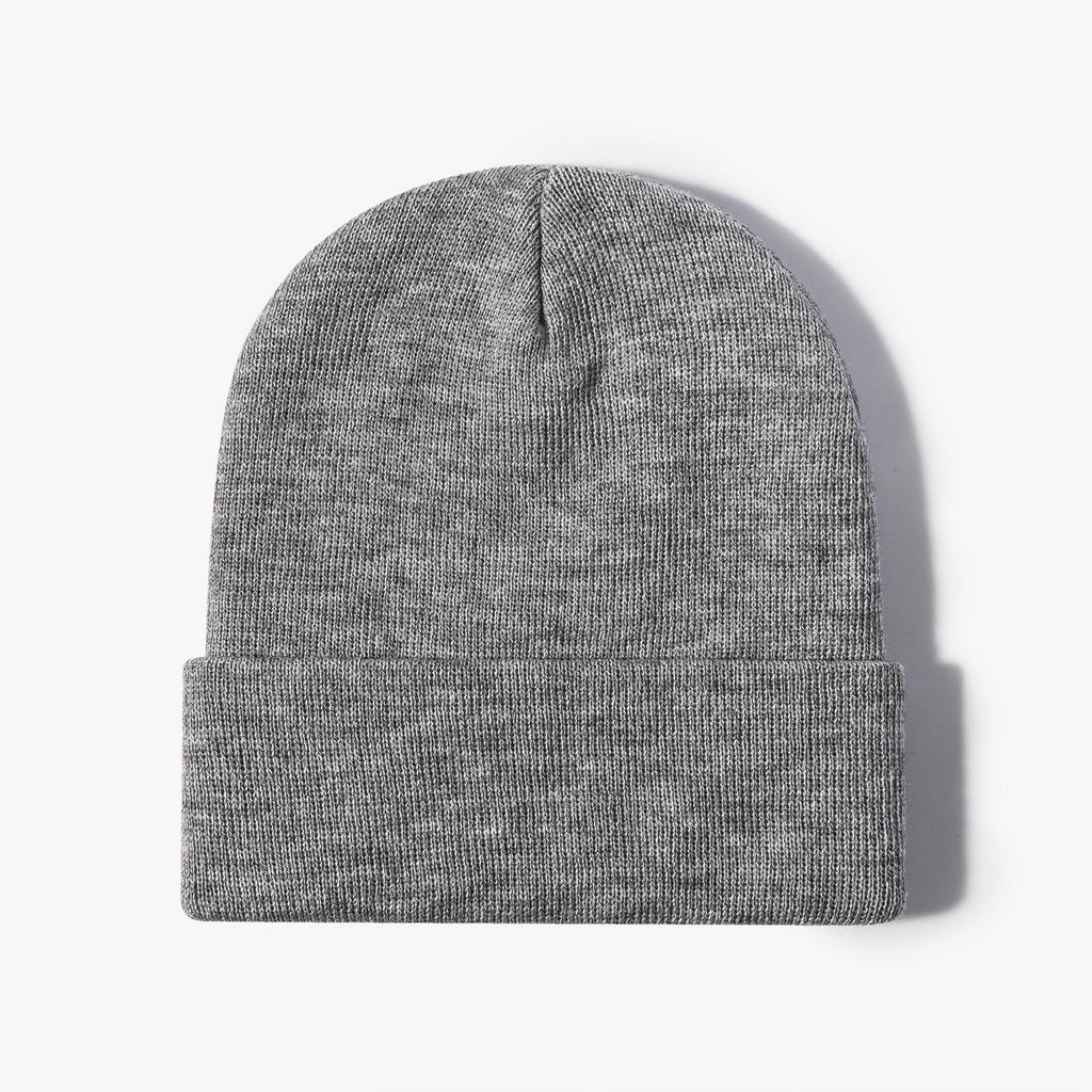 Unisex Korean-Style Embroidered Wool Beanie for Autumn/Winter – Slimming Look, Ideal for Outdoor Activities