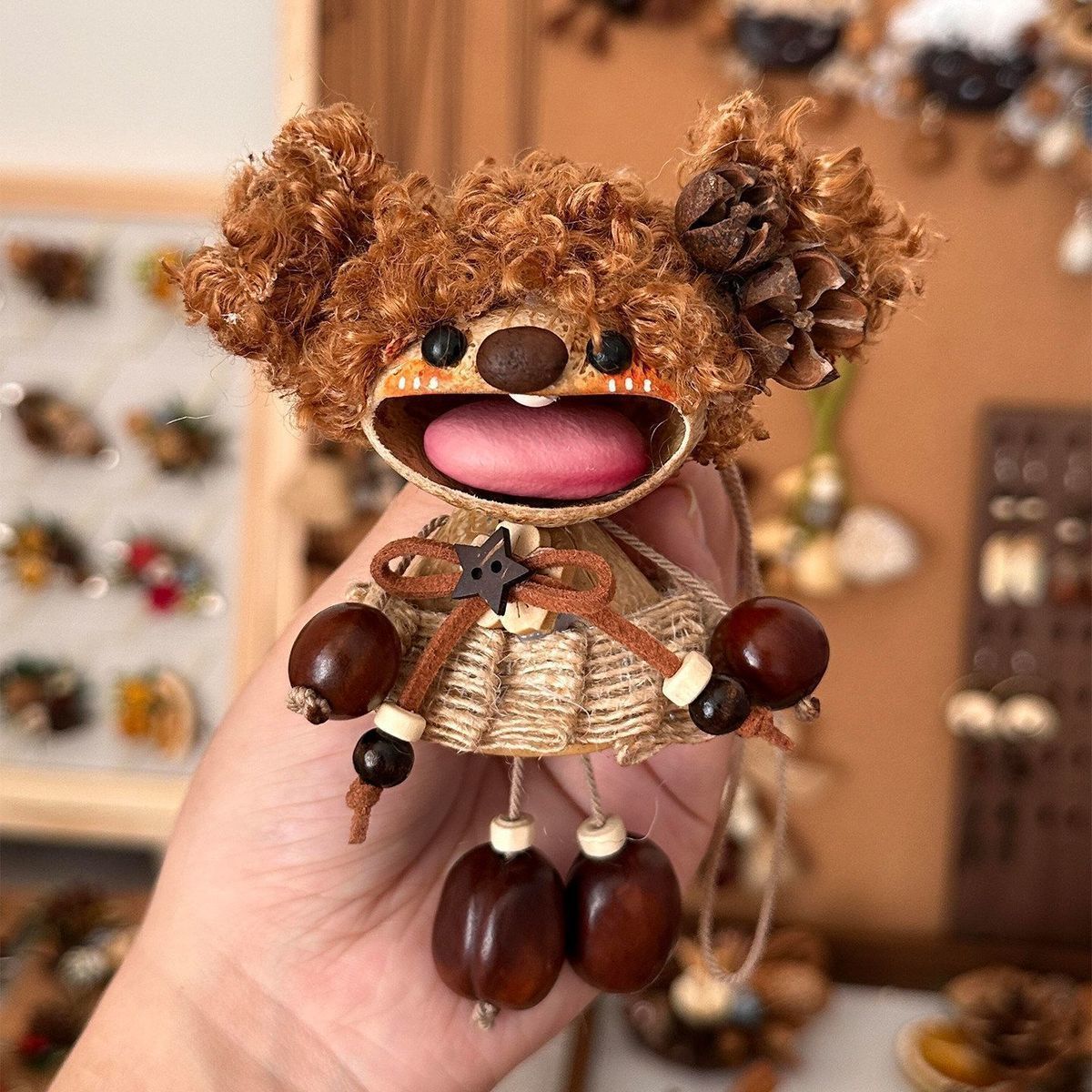 

Cute Fruit Shell Doll Bean Pod Handmade Keychain Pendant Practicality Birthday Niche Cheap Bean Pod cookie