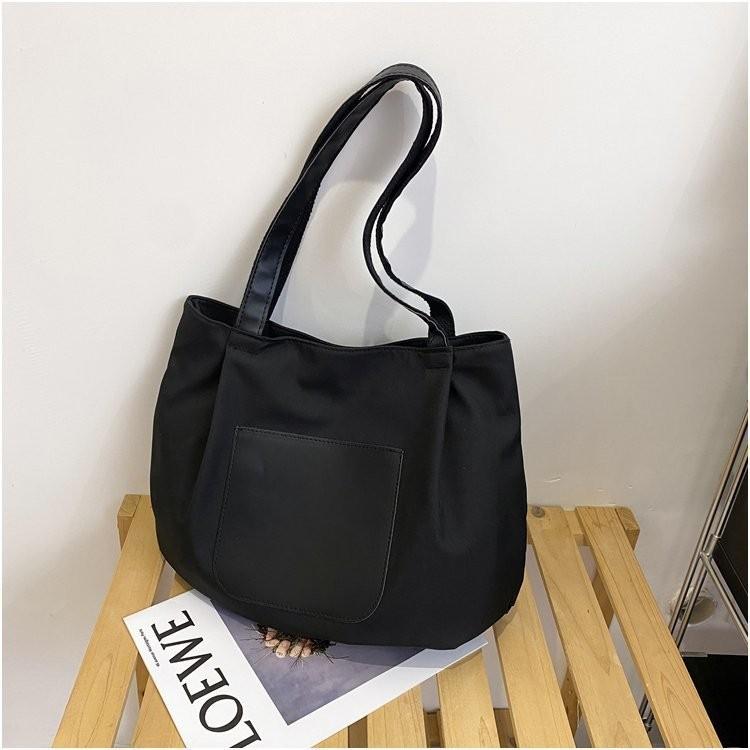 Urban Chic Nylon Tote Bag Large Capacity Stylish Grocery Shopping Bag With Zipper