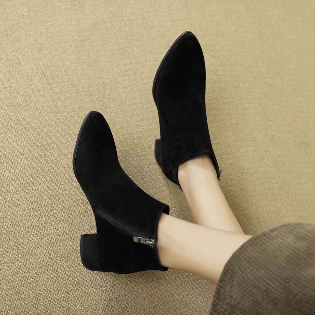 Spitze kurze Stiefel Damen neue einfache Temperament Schafsleder mittlerer Absatz Mode Stiefel Stiefeletten