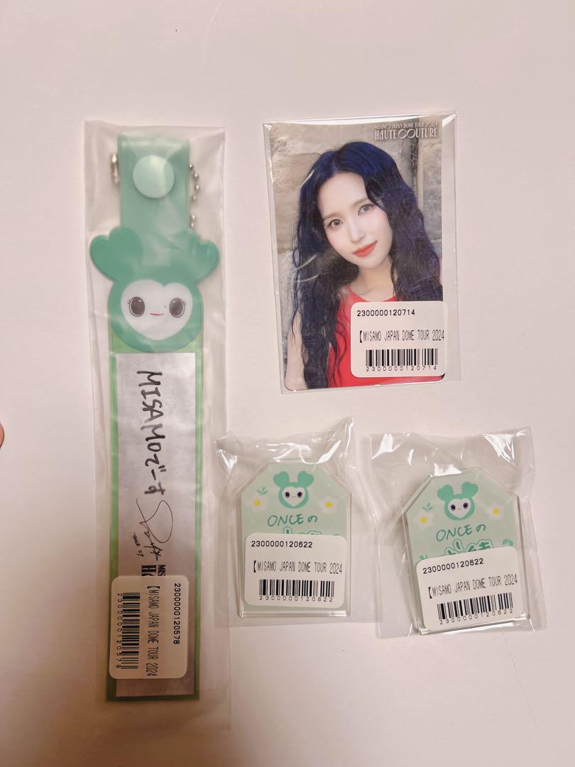 

[USED] misamo Online Lottery Mina Silver Tape Holder Acrylic Amulet Trading Card
