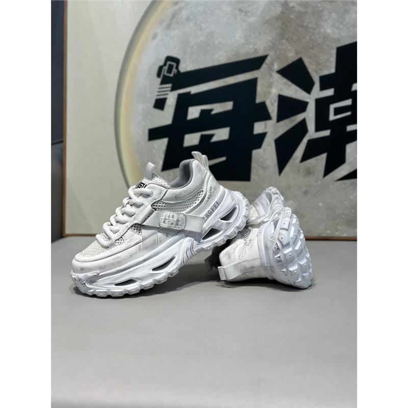 New Low-top Mesh Breathable and Comfortable Casual Soft-soled Shoes Every Trendy Summer Xs