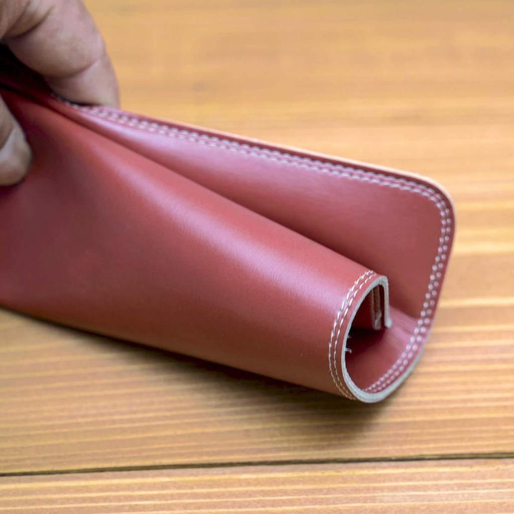 Belle & Sofa iPad 11-inch Sleeve Case by Yasashii Kutsu Kobo, Made In Japan, Fits Keyboard Case, Simple Logo-Free Design, IPADC, Camel