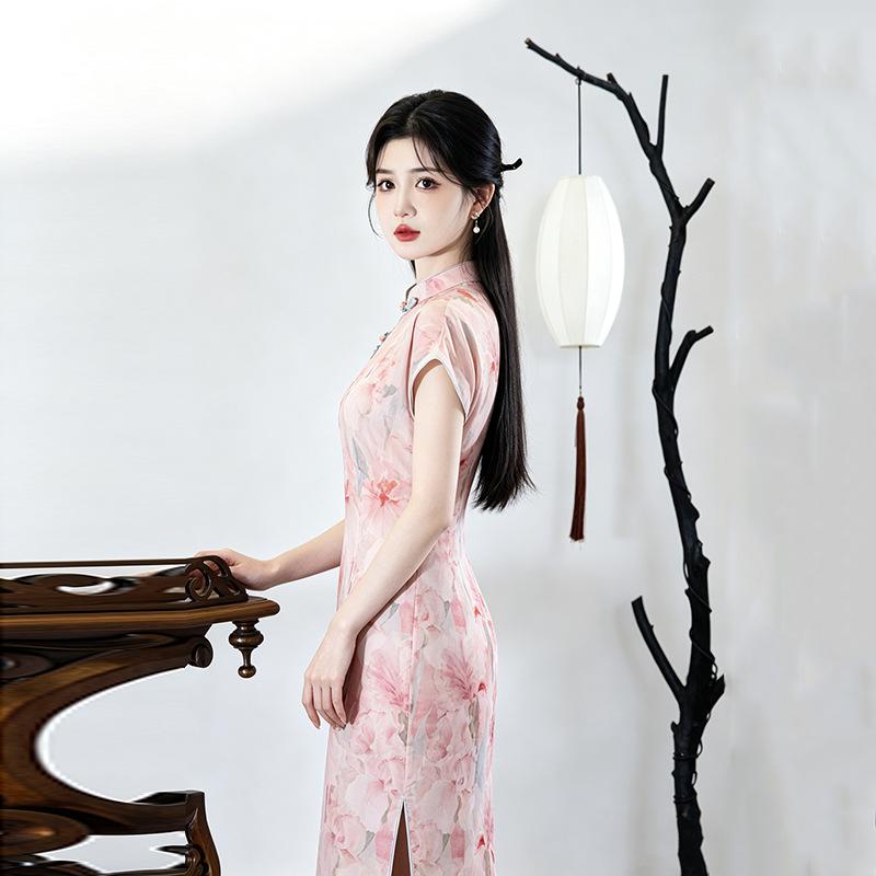 Pink national style new Chinese Suzhou long cheongsam improved young women's high-end retro short sleeves can be worn daily