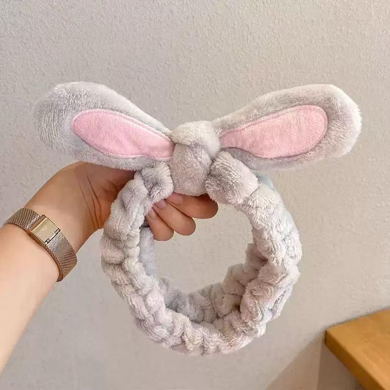 Strawberry Bear Plush Headband: Non-Slip Cute Cartoon Hair Accessory for Girls