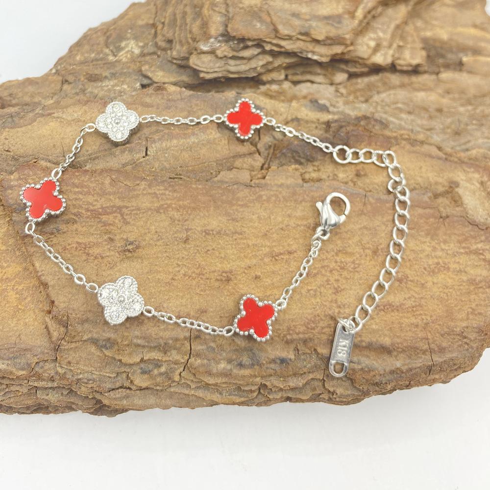 9MM Four-leaf Flower Bracelet Titanium Steel Bracelet Does Not Lose Color Ladies Fashion Four-leaf Clover Bracelet