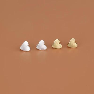 Chic Gold Brushed Heart Earrings - Simple, Versatile, Luxurious Studs for Women