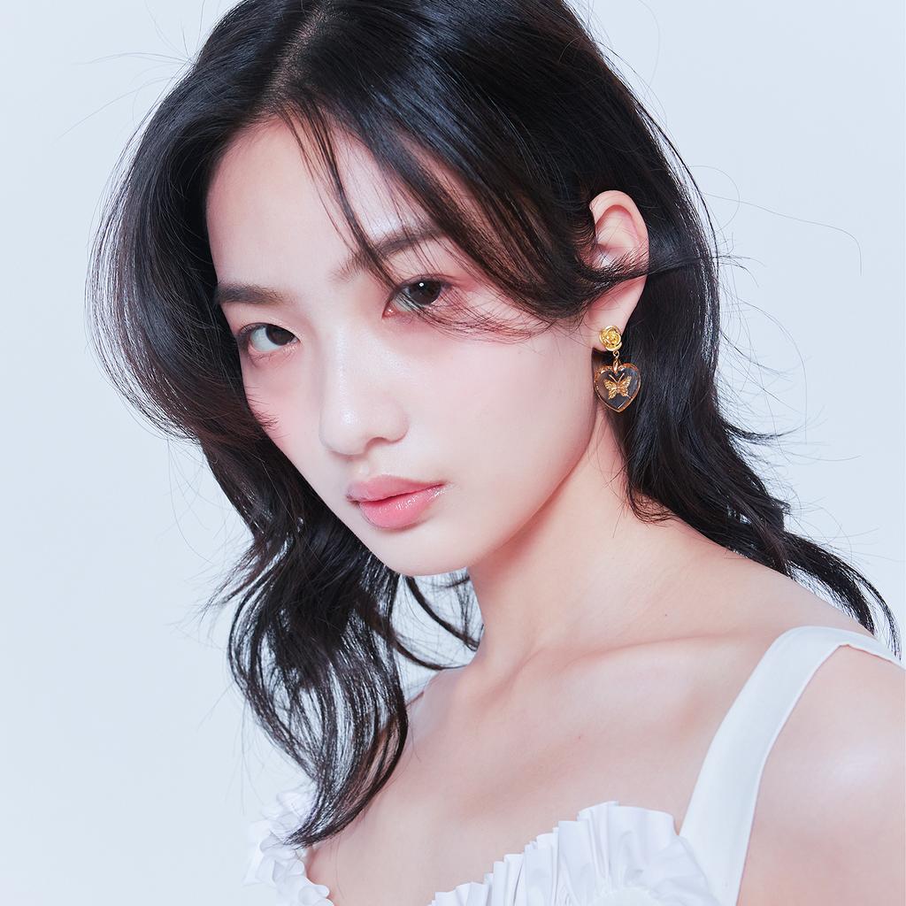 Lovuee Gold Rose Butterfly Crystal Earrings