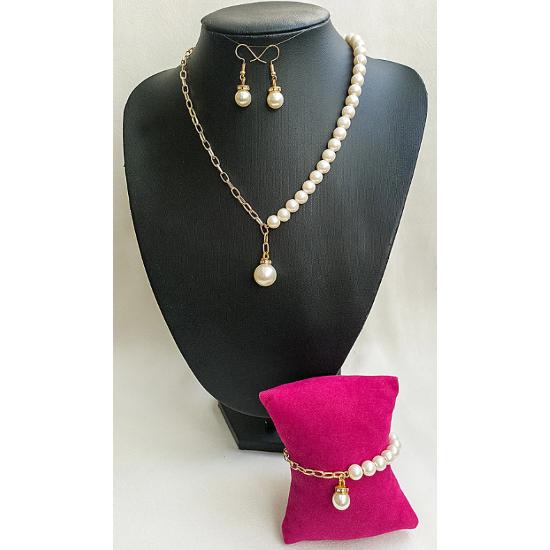 

Oval Incili Kalın Zincir Detaylı Kadın Kolye Bileklik Küpe Seti