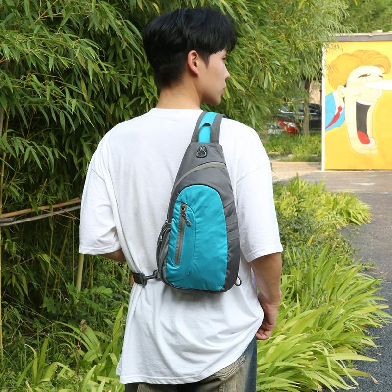 Fashionable Casual Sports Chestbag,adjustable Shoulder Straps,multiple Compartments,suitable for Traveling,mountaineering,hiking